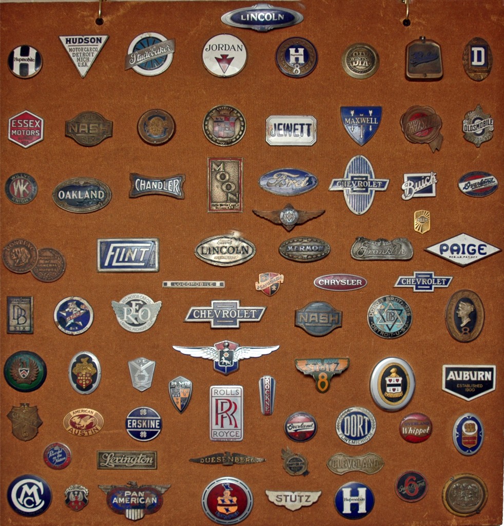 The Collection of Julian Nail ROSSI Speaks